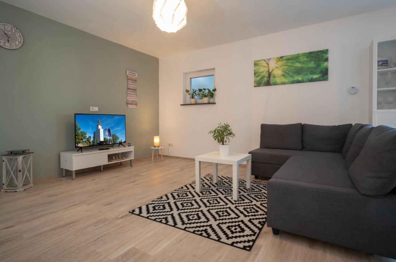 Ferienwohnung Auf Villa Hendschhof Занкт-Вендель Екстер'єр фото